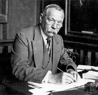 Arthur Conan Doyle